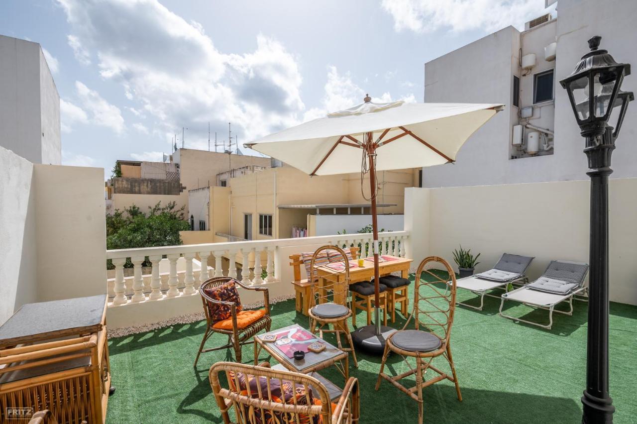 Close To Airport - Private Room With Private Bathroom Adults Only Gudja Екстериор снимка